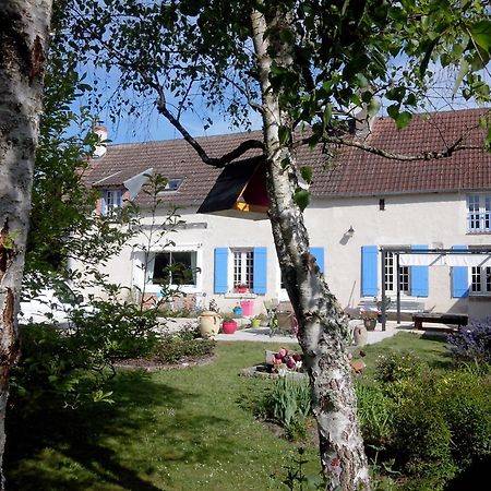 Bed and Breakfast Les Hirondelles Onzain Zewnętrze zdjęcie