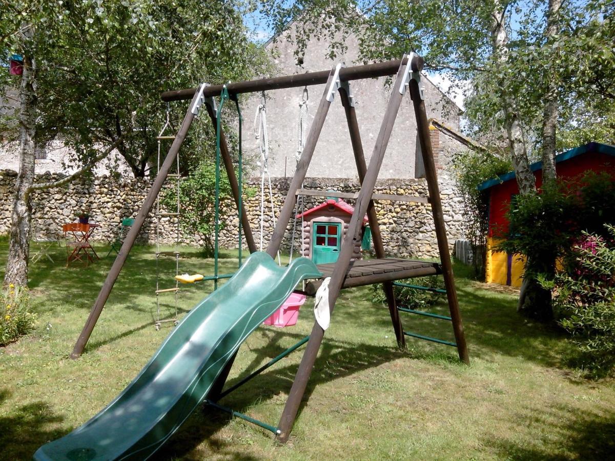 Bed and Breakfast Les Hirondelles Onzain Zewnętrze zdjęcie
